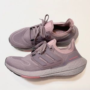Adidas ULTRABOOST 22 Running Shoes Legacy Purple